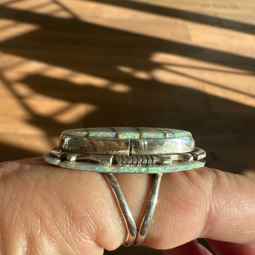 Sterling Silver Signed Native American Ring With … - image 8